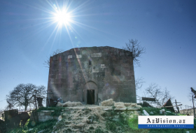  مسجد عمره 4 قرون تحول إلى اسطبل من قبل الأرمن -  صور  
