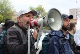 عمل الاحتجاج ضد ساركسيان في يريفان