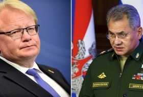 وزير دفاع السويد ينتقد نظيره الروسي لنشره 