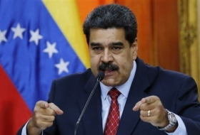 مادورو: نفاوض واشنطن على فتح مكاتب لرعاية المصالح