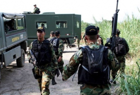 فنزويلا: الجيش يقطع جسراً مع كولومبيا لمنع دخول مساعدات إنسانية