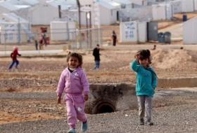 100 ولادة أسبوعياً في مخيم الزعتري للاجئين السوريين