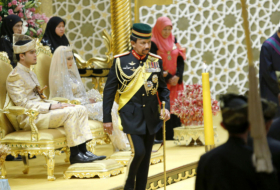 سلطان بروناي يتراجع عن قرار تنفيذ حكم الإعدام بالمثليين
