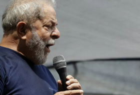 رئيس البرازيل الأسبق يعبر عن قلقه من هيمنة الجيش: بلدنا ليس ثكنة عسكرية