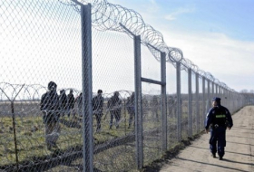 المجر ترفض حكماً أوروبياً بشأن منطقة عبور للمهاجرين