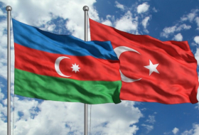 تهانئ المسؤولين الأتراك لأذربيجان