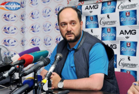  وزير التعليم الأرمني يستقيل 