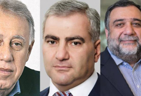   كما يطالب المليارديرات الأرمن باستقالة باشكينا  