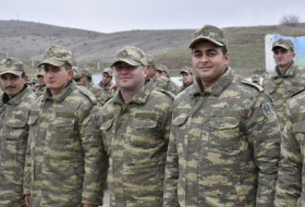  يستمر العمل لدعم الجيش بمبادرة من مهريبان علييفا -   صور    