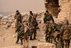 مقتل تسعة جنود سوريين على الأقل في هجوم لداعش