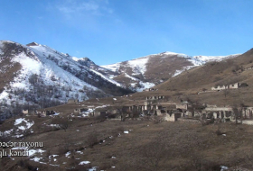   قرية أوتاغلي في منطقة كالبجار -   فيديو    