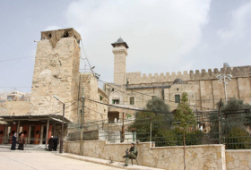 فلسطين: إسرائيل تمنع رفع الأذان ودخول المصلين للأقصى وهذه دعوة لحرب دينية