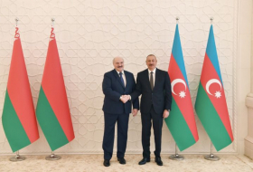  لقاء موسع بين الرئيسين الأذربيجاني والبيلاروسي 