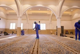 إغلاق 33 مسجداً في السعودية بعد إصابة مصلين بكورونا
