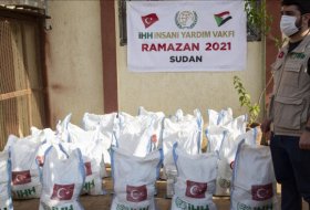 مساعدات رمضانية تركية للمحتاجين في السودان
