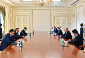 رئيس الجمهورية يستقبل نائب رئيس وزراء كازاخستان 