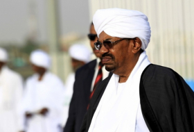 السودان يجمد المفاوضات مع الولايات المتحدة