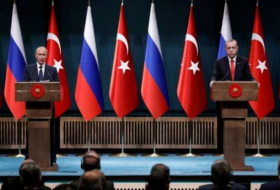 بوتين من أنقرة: مناطق خفض التصعيد أصبحت مقدمة لإنهاء الحرب في سوريا