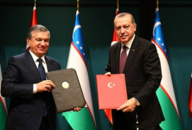 رئيسا تركيا وأوزباكستان يوقّعان 22 اتفاقية تعاون ثنائية بين البلدين