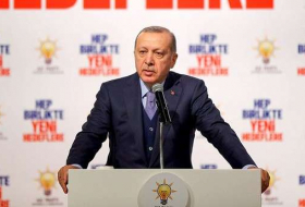 أردوغان يُعلن سقوط مروحية تركية في عملية 