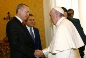 أردوغان يبحث مع البابا فرنسيس تداعيات قرار ترامب بشأن القدس