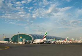 للعام الرابع.. مطار دبي الأول عالميا في نقل المسافرين الدوليين