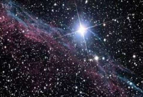 استخدام هوائي في اكتشاف إشارات لنجوم الكون الأولى