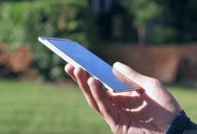 هاتف دوجي ميكس 4 بشاشة منزلقة وشكل أنيق