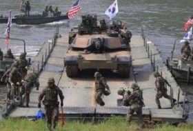 كوريا الجنوبية وأمريكا تعتزمان تعليق المناورات العسكرية
