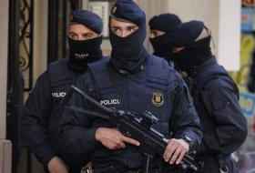 اعتقال مغربيين في إسبانيا بتهمة تجنيد إرهابيين