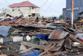 ارتفاع حصيلة ضحايا زلزال وتسونامي إندونيسيا إلى 384 قتيلا