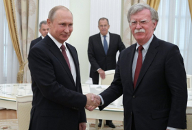 بوتين يبحث مع بولتون قضايا الأمن الاستراتيجي والعلاقات الثنائية