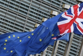 الاتحاد الأوروبي يؤيد مشروع اتفاق بريكست