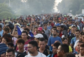 قافلة جديدة لـ100 مهاجر سلفادوري إلى أمريكا