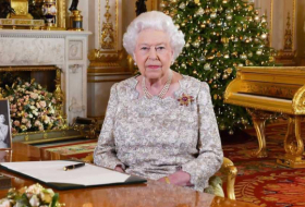 الملكة إليزابيث توجه رسالة للسياسيين بشأن 