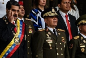 واشنطن على اتصال مع أفراد من جيش فنزويلا لدعوتهم للانشقاق
