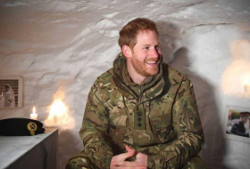 الأمير هاري يقضي عيد الحب في القطب الشمالي