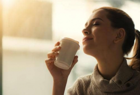 شرب القهوة يطيل العمر.. ودراسة تكشف عدد الأكواب 
