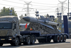 إيران تكشف عن منظومة دفاع صاروخي مطورة