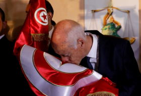 بعد فوزه بالرئاسة التونسية… قيس سعيد يتلقى أول دعوة لزيارة خارجية