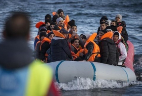 عدد المهاجرين الذين وصلوا إيطالياً بحراً ينخفض بنسبة 50%