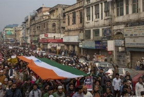 المعارضة الهندية تتظاهر ضد قانون الجنسية