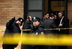 عملية طعن جماعية بمعبد يهودي في نيويورك.. وسقوط ضحايا