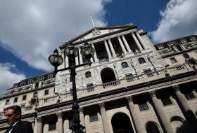 على خطى الفيدرالي... بنك إنجلترا يخفض الفائدة لاحتواء تداعيات كورونا
