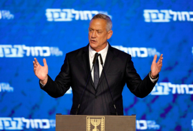 بدعم من القائمة المشتركة… غانتس يخطط لتشكيل حكومة إسرائيلية دون نتنياهو