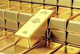الذهب يواصل الهبوط مع تهافت المستثمرين على جمع سيولة