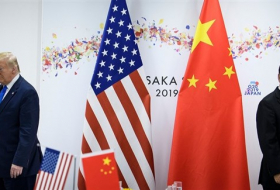ترامب يدعو الشركات الأمريكية لمغادرة الصين 