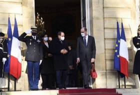 مصر وفرنسا تبحثان العلاقات الثنائية 