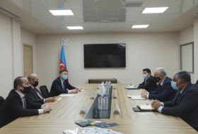   عقد اجتماع مع الوفد المنغولي في وكالة الأمن الغذائي الأذربيجانية.  