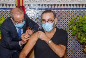 ملك المغرب يطلق الحملة الوطنية للتلقيح ضد كوفيد-19